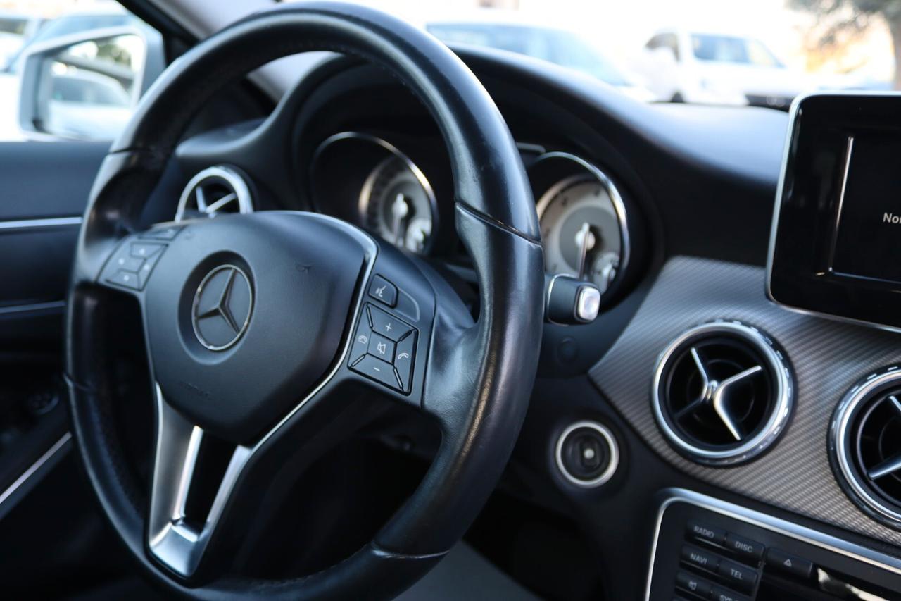 Mercedes-benz GLA 200 CDI Automatic Premium
