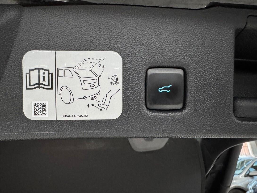 Kuga Plug In Hybrid 225CV ST-Line X BELLA!!!!!