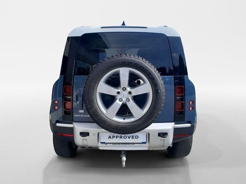 Land Rover Defender 3.0D I6 250 110 SE AWD auto.