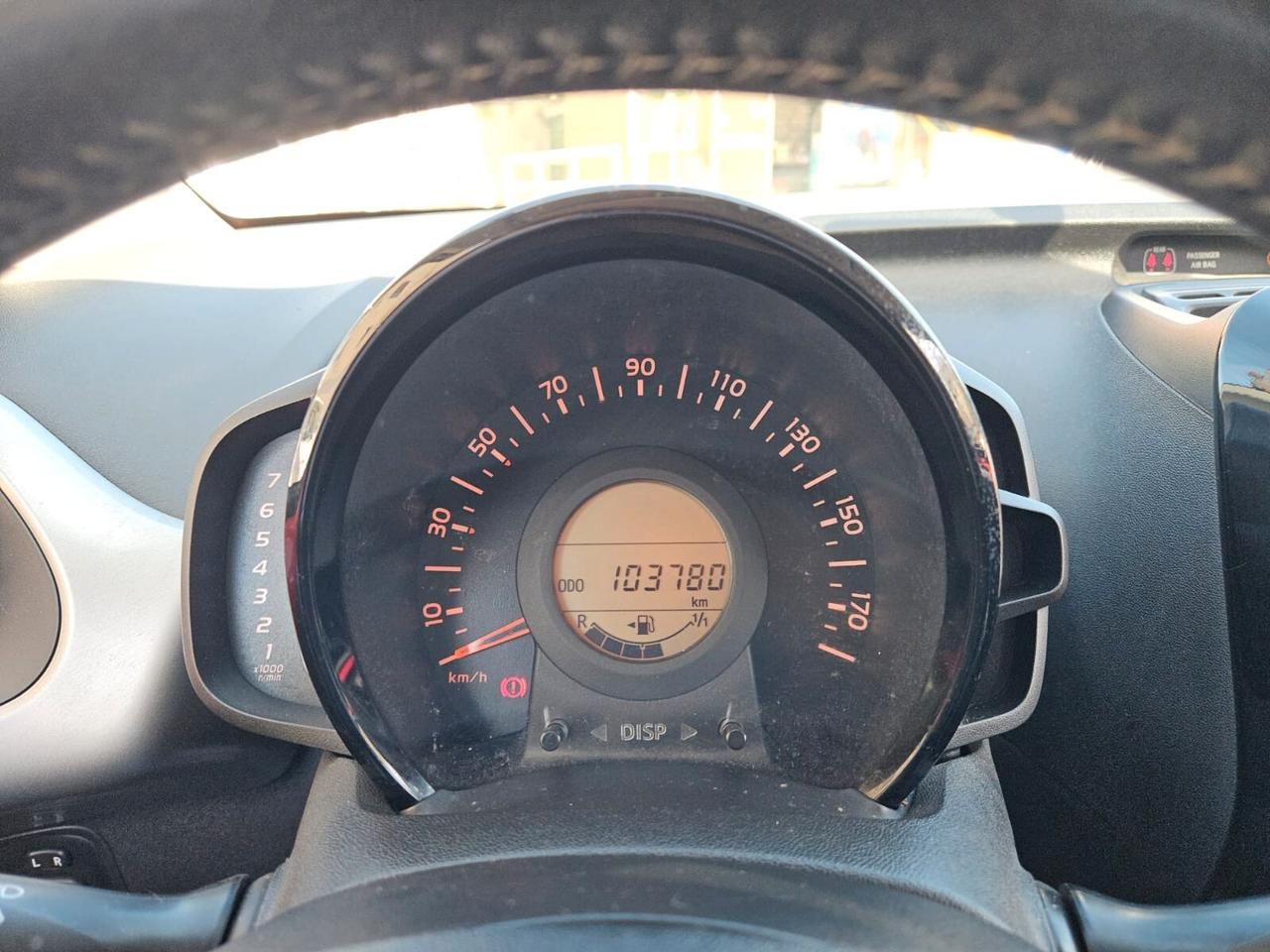 Peugeot 108 PureTech 82 5 porte Allure