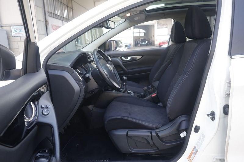 Nissan Qashqai Nissan Qashqai 1.5 dci Tekna 110cv E6 Unicoproprietario