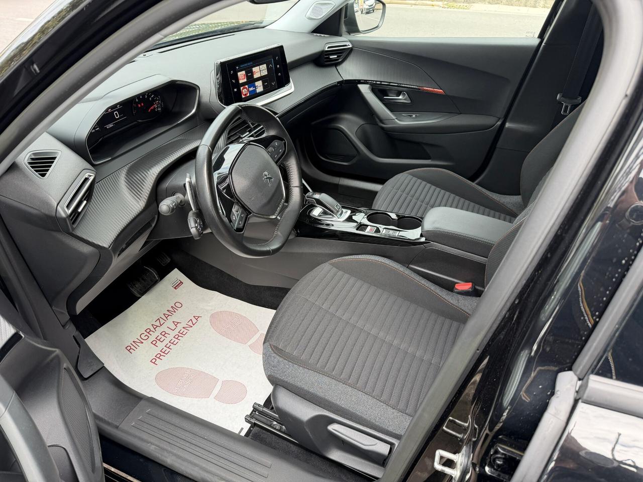 Peugeot 2008 PureTech 130 S&S EAT8 Active Pack