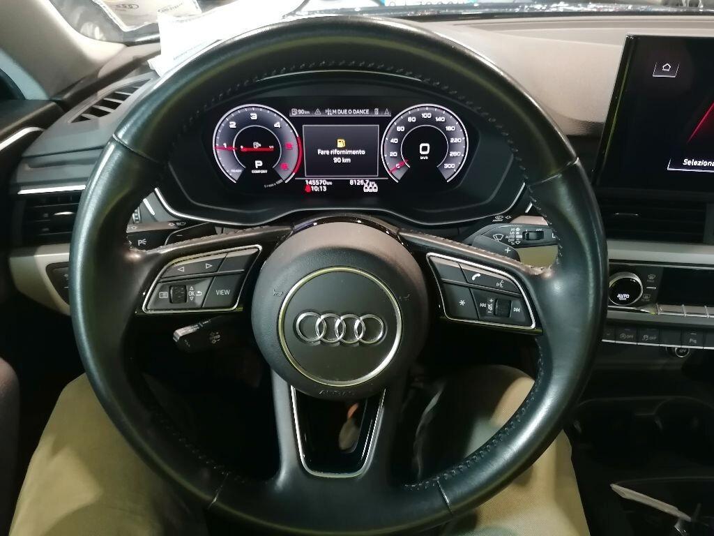 Audi A4 Avant 40 TDI quattro S tronic Business Advanced