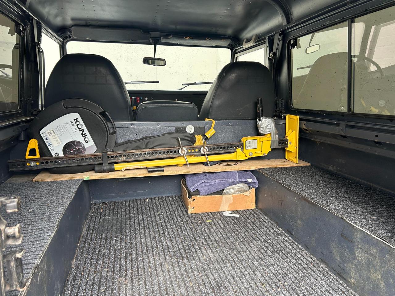 LAND ROVER 90 2.5 TDI 90 TDI AUTOCARRO 3 POSTI