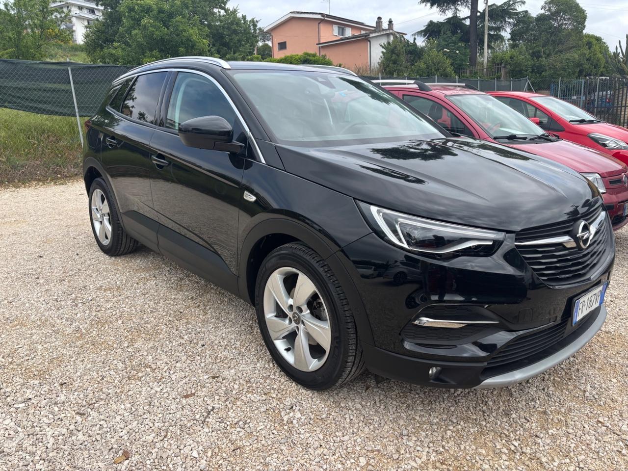 Opel Grandland X 1.5 diesel Ecotec Start&Stop Business