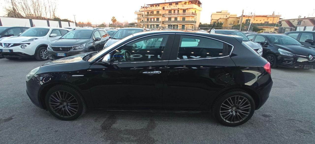 Alfa Romeo Giulietta 1.6 JTDm-2 Distinctive