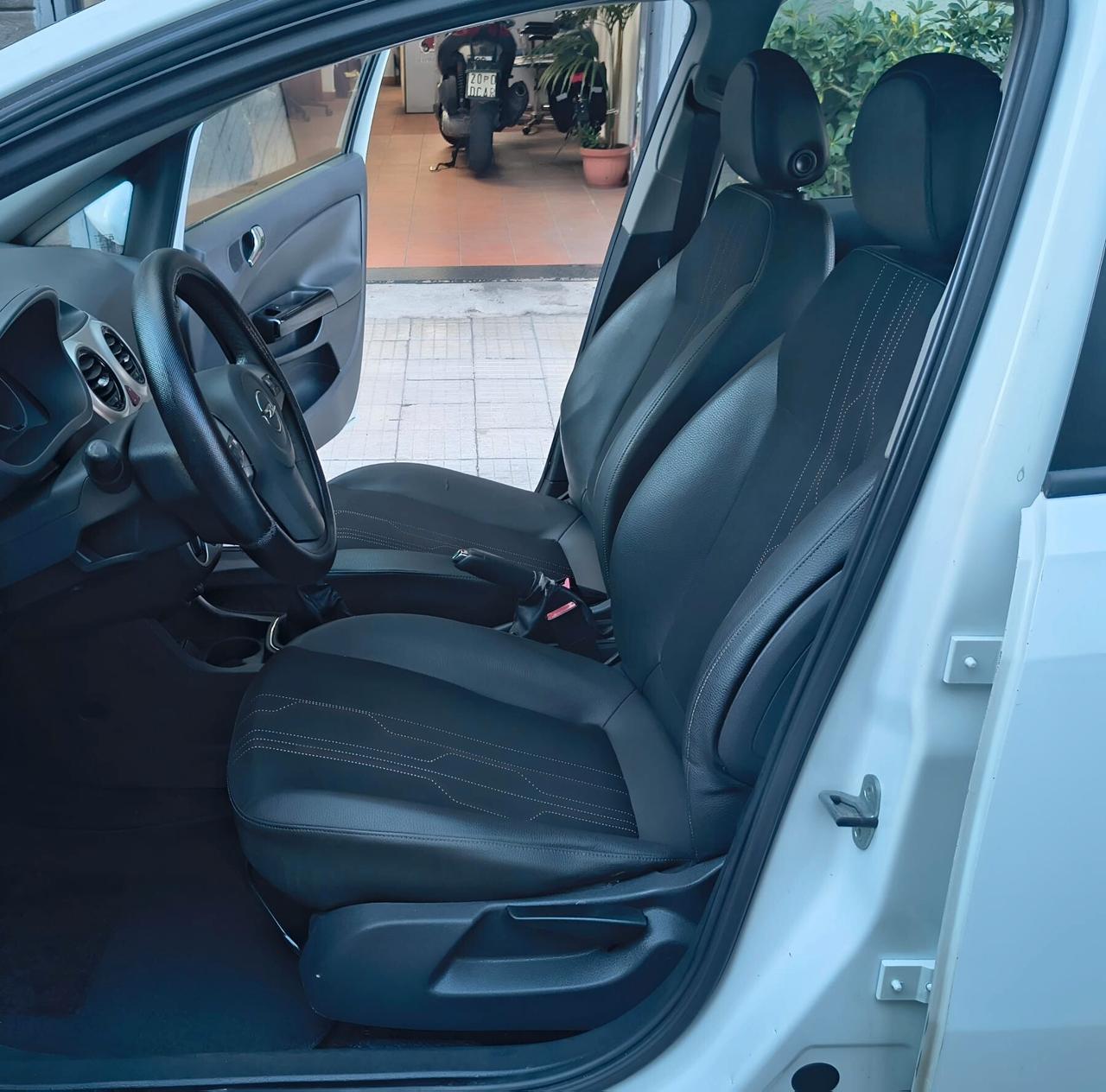 Opel Corsa 1.2 5 porte Edition