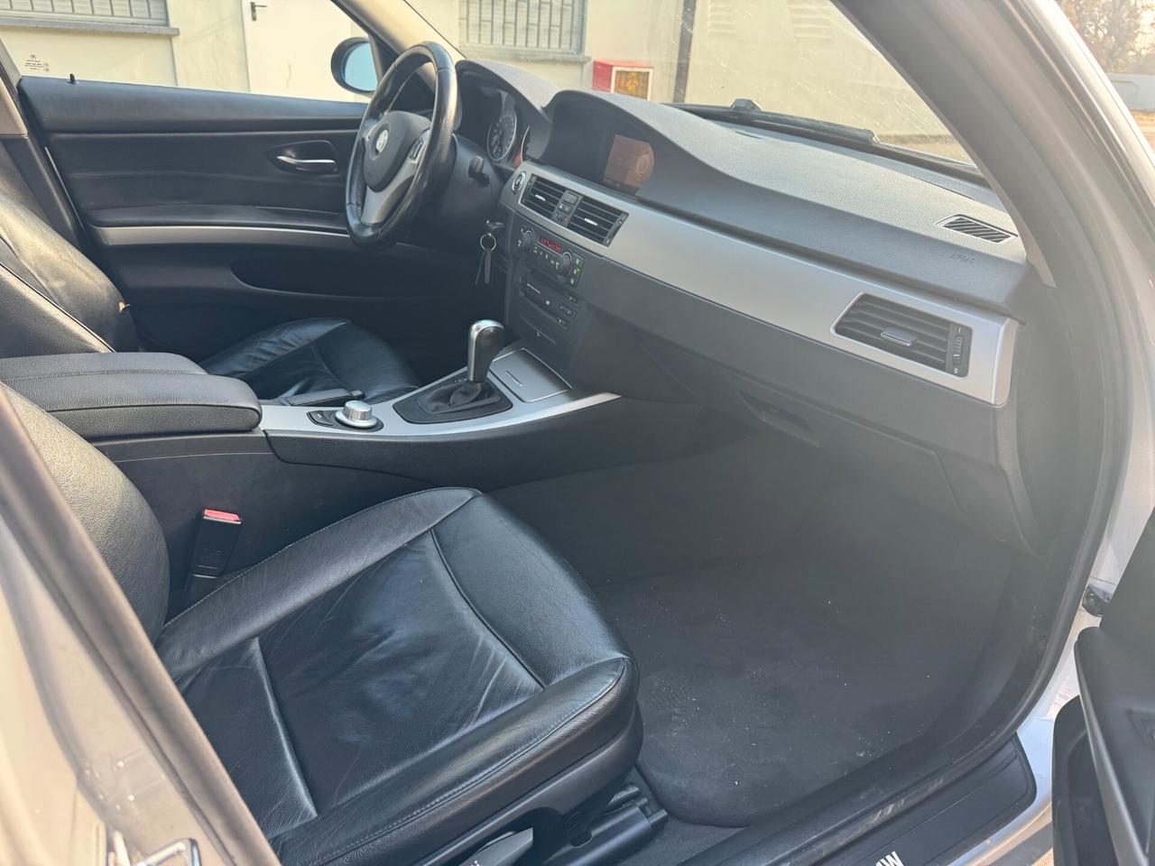 Bmw 330 330xi cat Futura