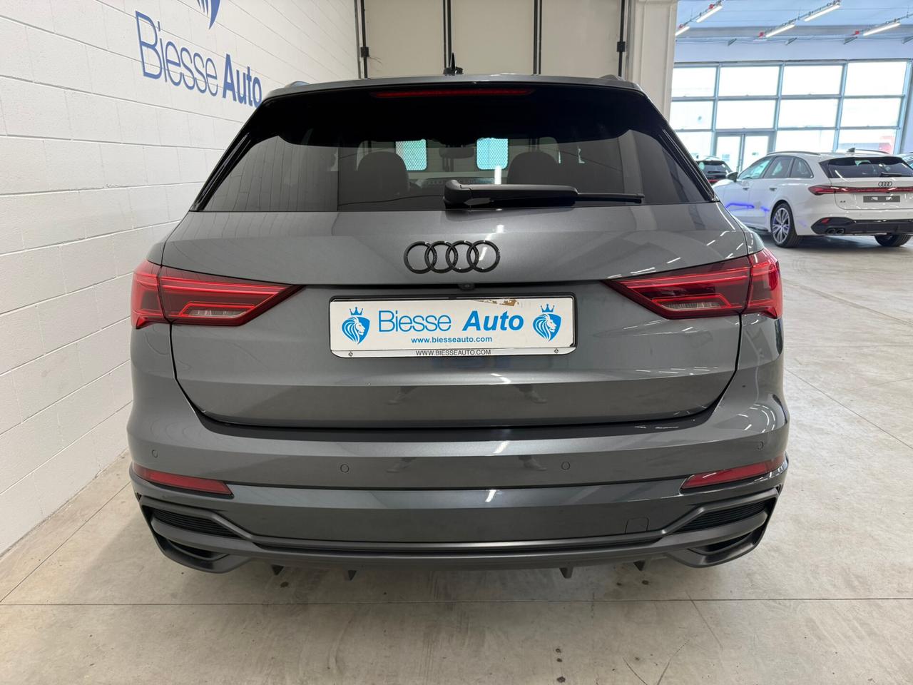 Audi Q3 45 TFSIe S-Tronic S-Line Edition