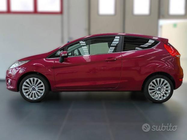 Ford Fiesta VI 2008 1.2 16v Titanium 82cv 3p
