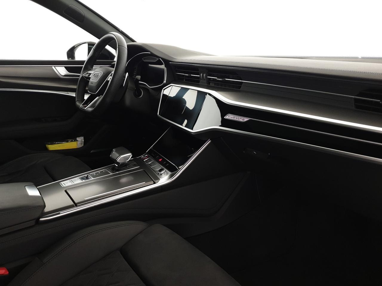 4.0TFSI 600CV quattro tiptronic