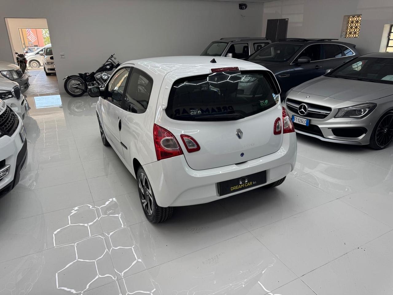 Renault Twingo 1.2 75CV 5p. Benzina -OK Neopatentati