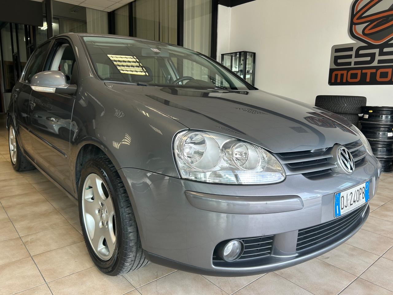 Volkswagen Golf 5 1.9 TDI 105cv 182.000 KM