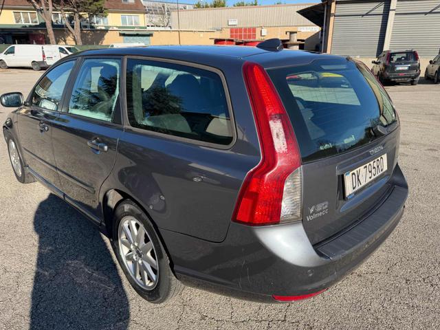 VOLVO V50 1.6 D cat Summum senza nessun lavoro da fare