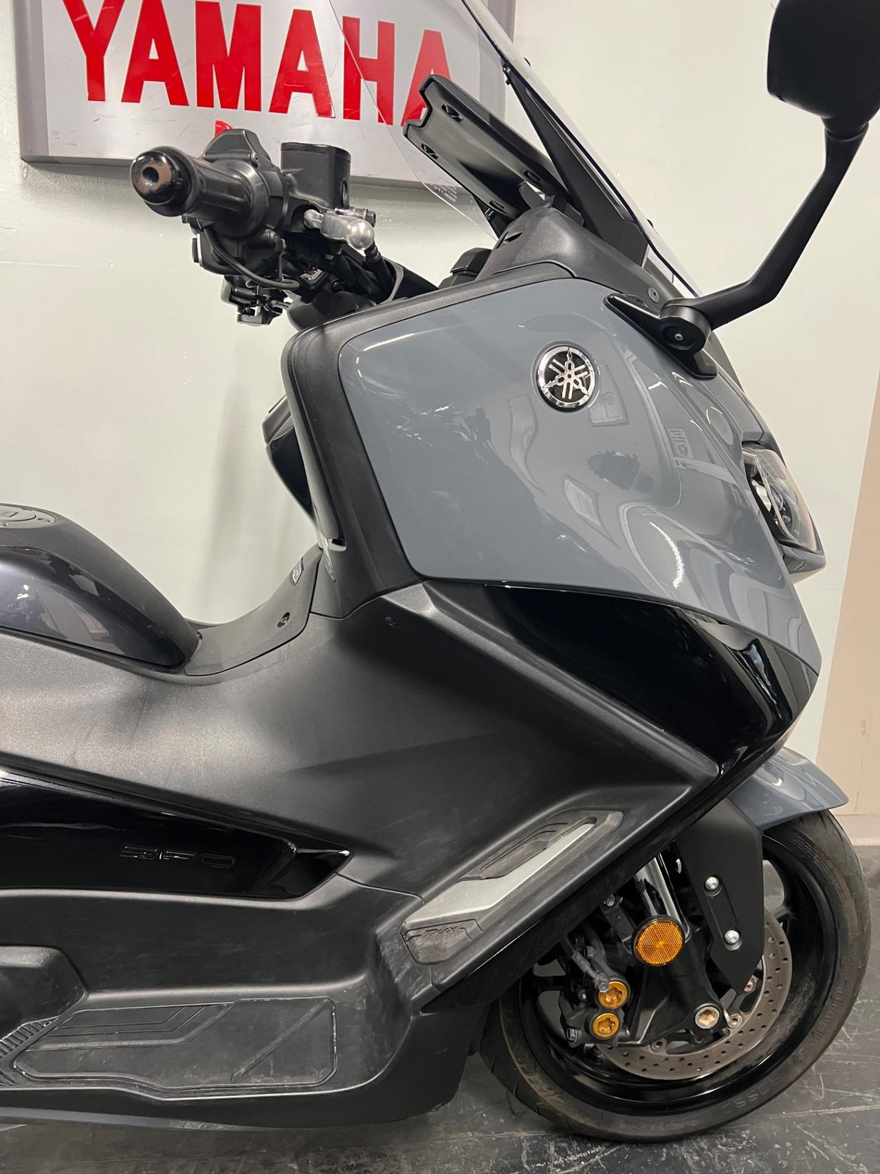 Yamaha T Max 560 tech