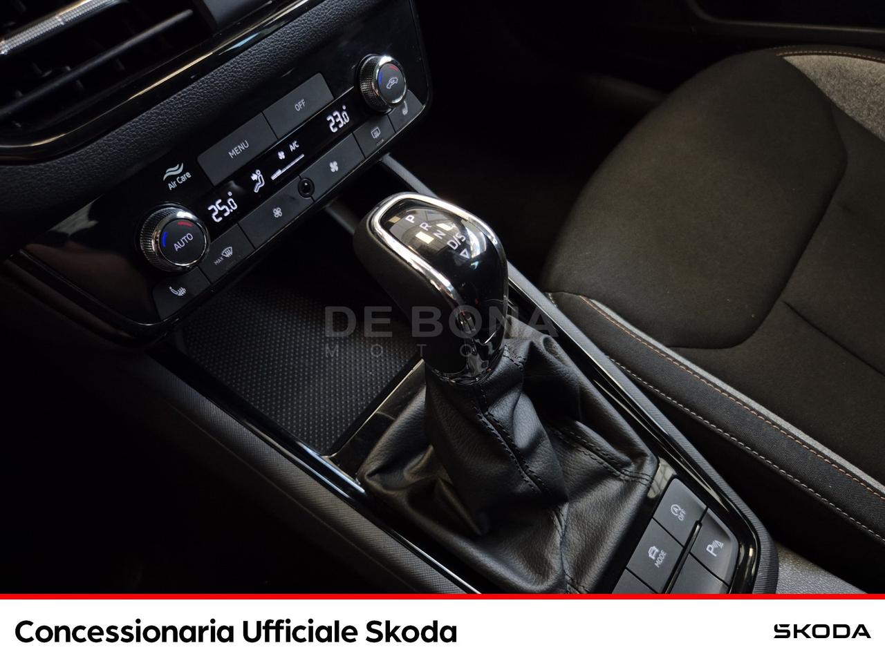 Skoda Kamiq 1.0 tsi black dots 115cv dsg