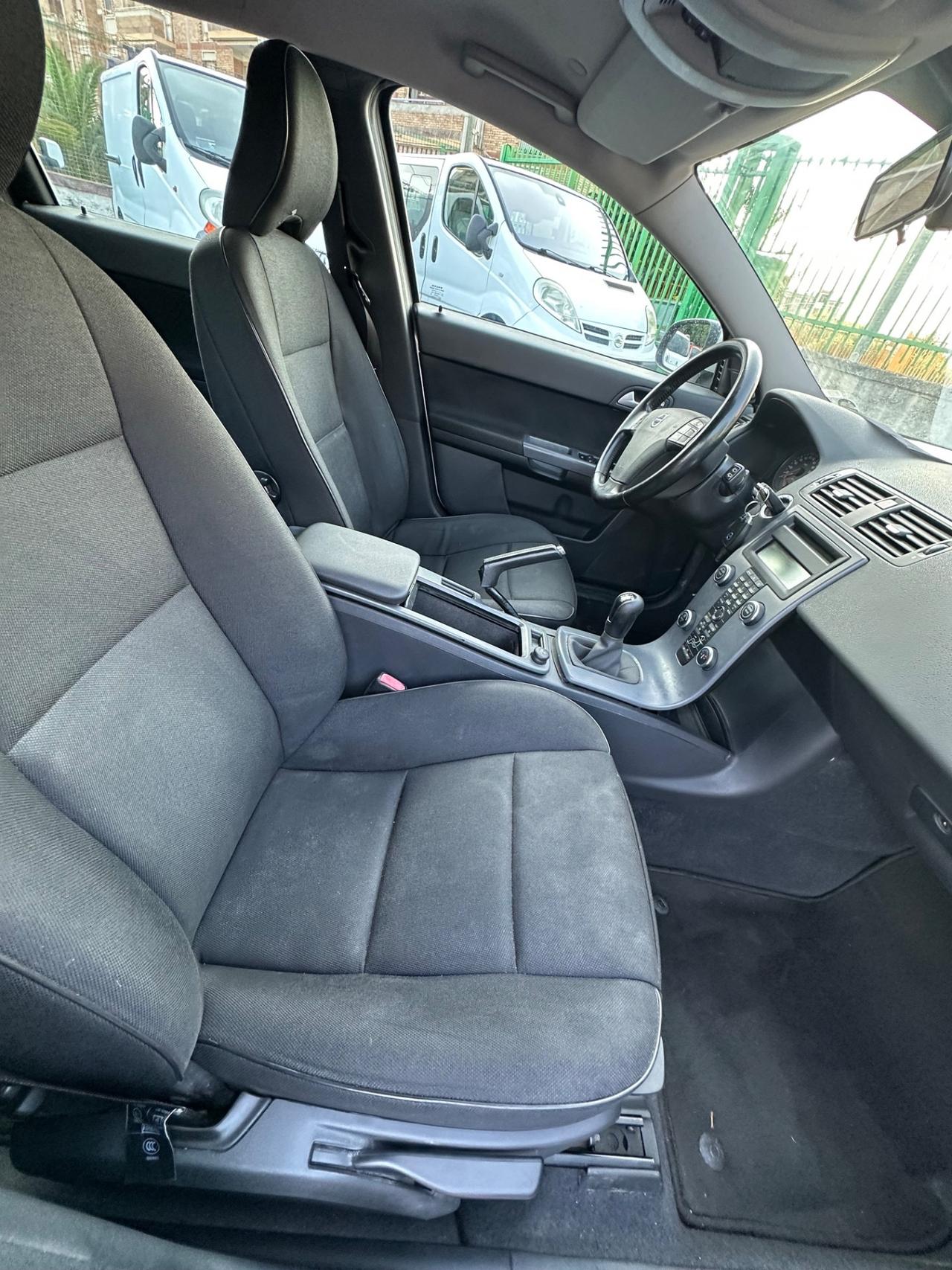 Volvo V50 DRIVe Cat rdesign