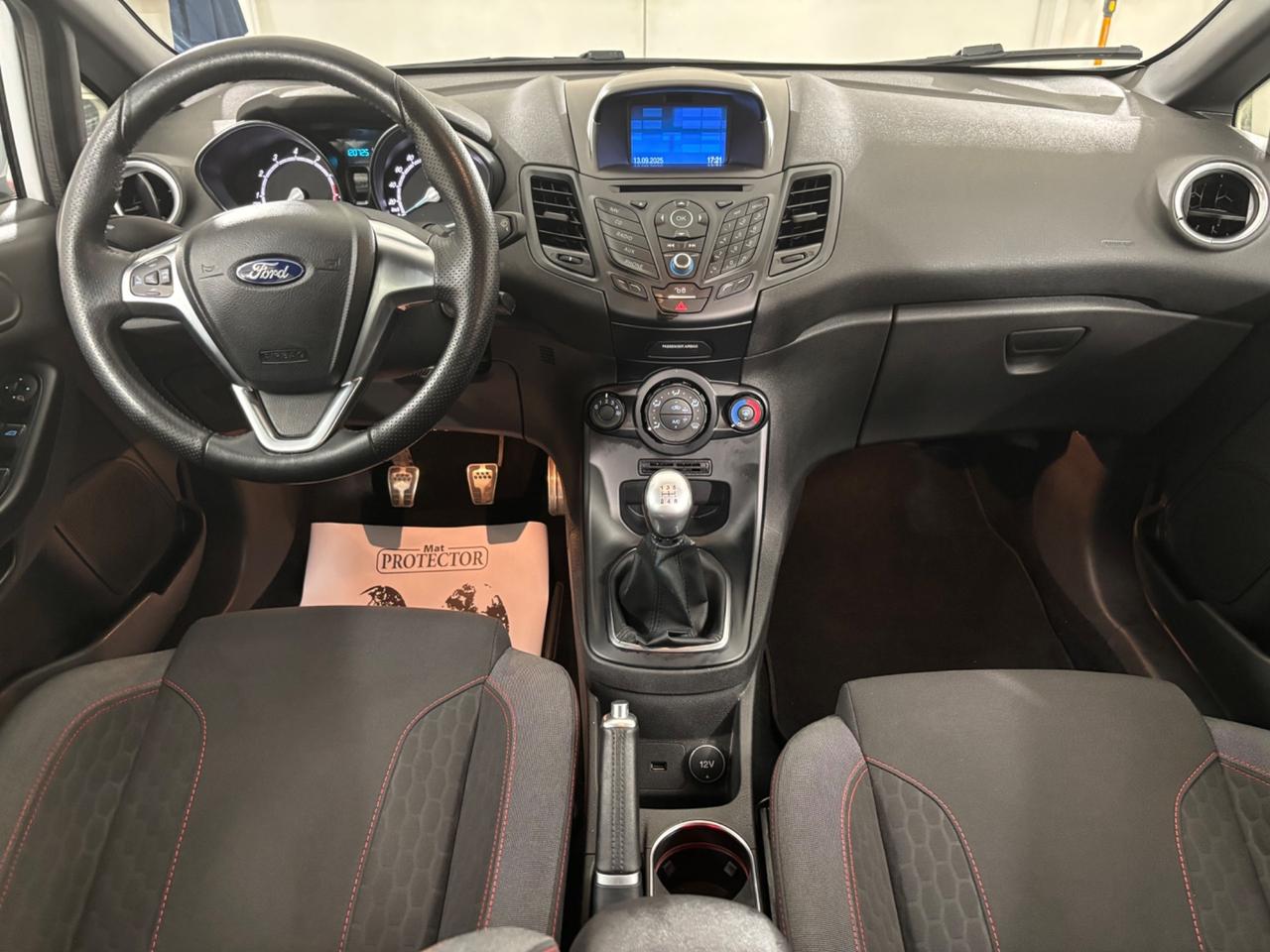 Ford Fiesta 1.0 100CV 5 porte ST-Line