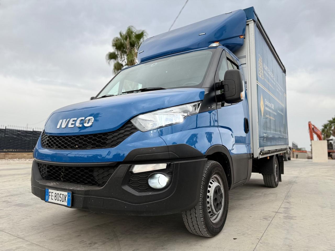 Trattore iveco Daily 35c13 cassonato (centinato)3.60x2.05
