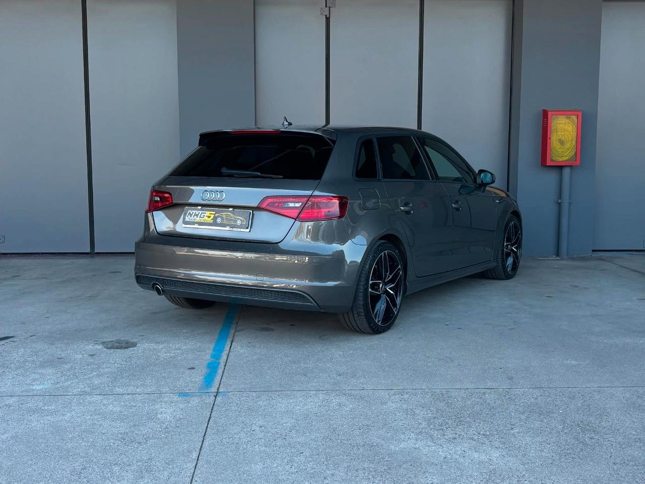 Audi A3 Sportback 1.6 tdi s-line