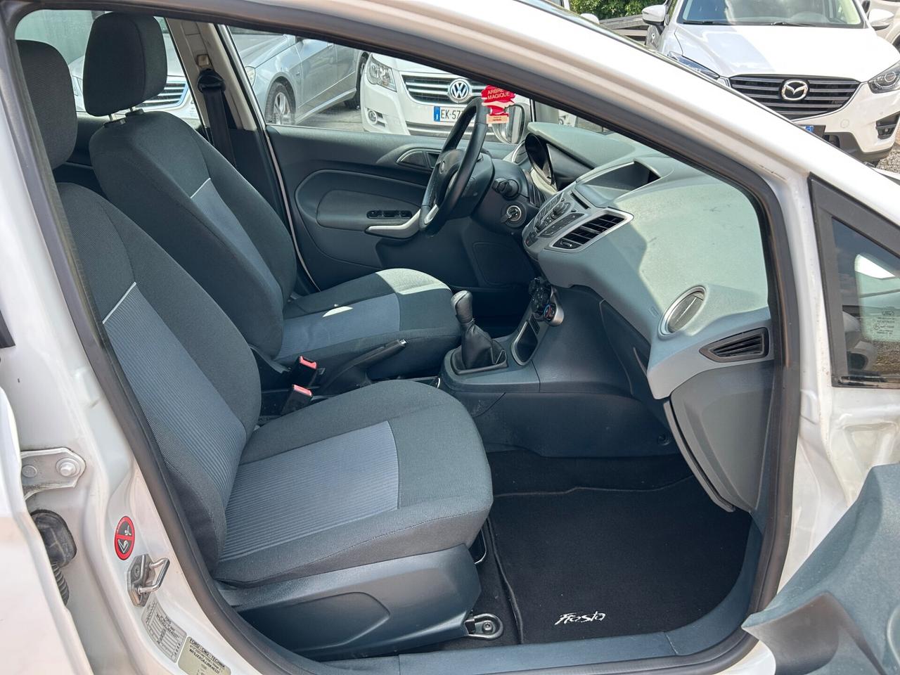 Ford Fiesta 1.4 5 porte Bz.- GPL Titanium