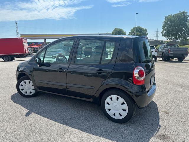 RENAULT Modus 1.2 16V
