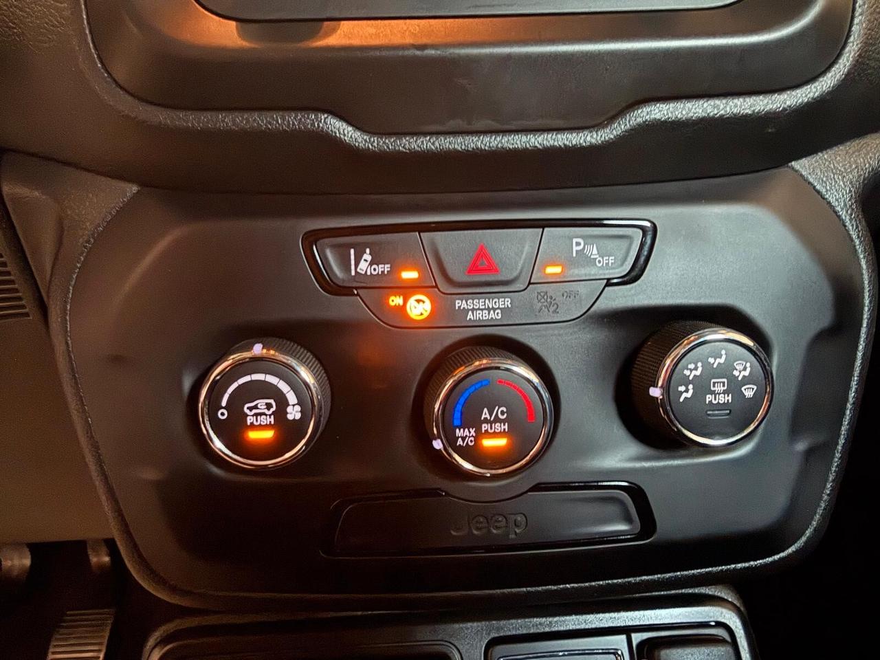 Jeep Renegade 1.6 Mjt 120 CV Longitude