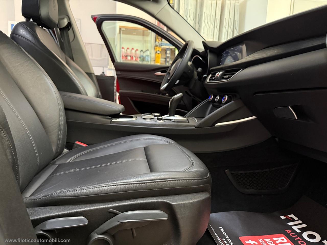 ALFA ROMEO Stelvio 2.2 T.diesel 160CV AT8 RWD Bus. PELLE - CARPLAY FULL