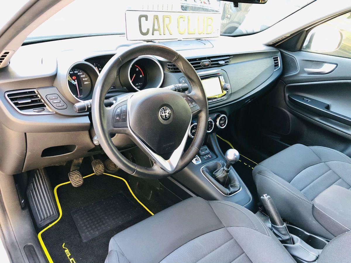 Alfa Romeo Giulietta 1.6 Jtdm-2 120cv Pacchetto Veloce
