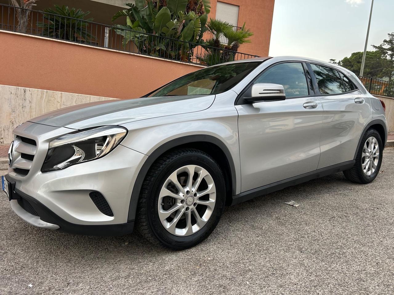 Mercedes-benz GLA 180 d Executive
