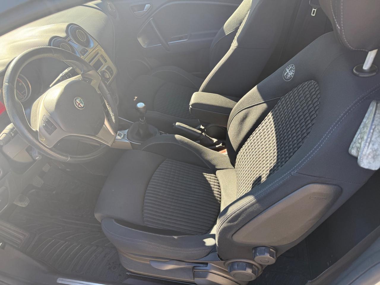 Alfa Romeo MiTo 1.4 T 120 CV GPL Distinctive Sport Pack