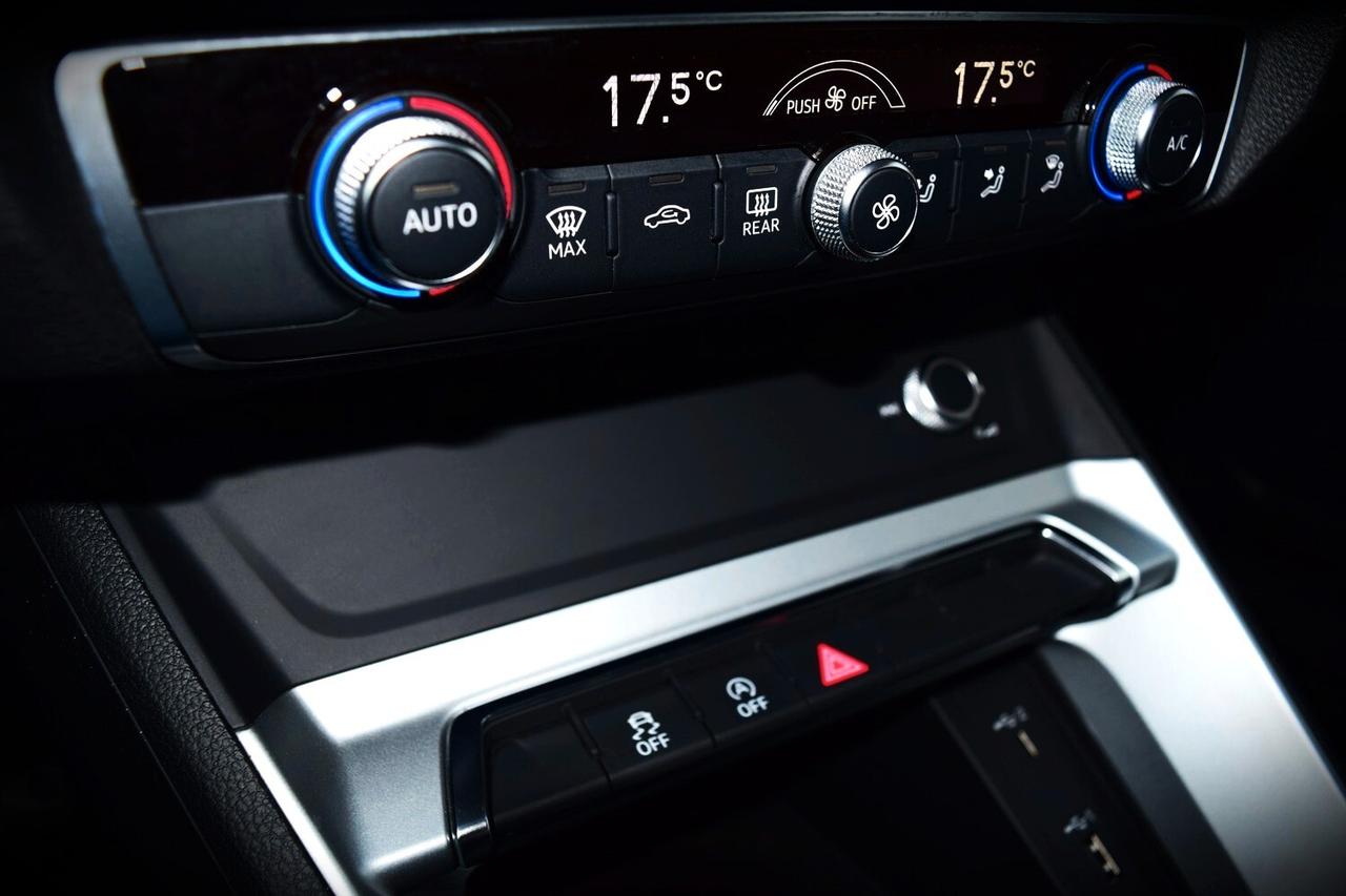 Audi Q3 35 1.5 TFSI 150 cv S-tronic Business