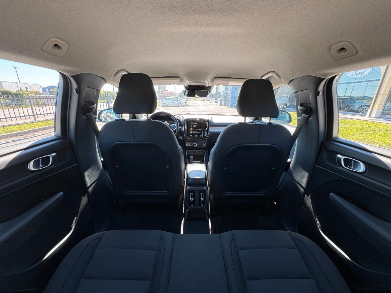 Volvo XC40 T2 Geatronic Momentum Pro