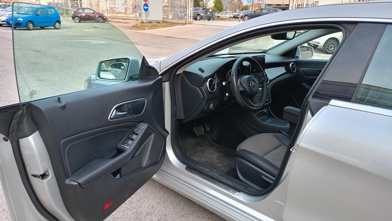 Mercedes-benz CLA 180 CLA 180 d S.W. Automatic Business