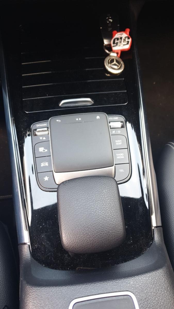 MERCEDES - GLB - 200 d Automatic Sport Plus