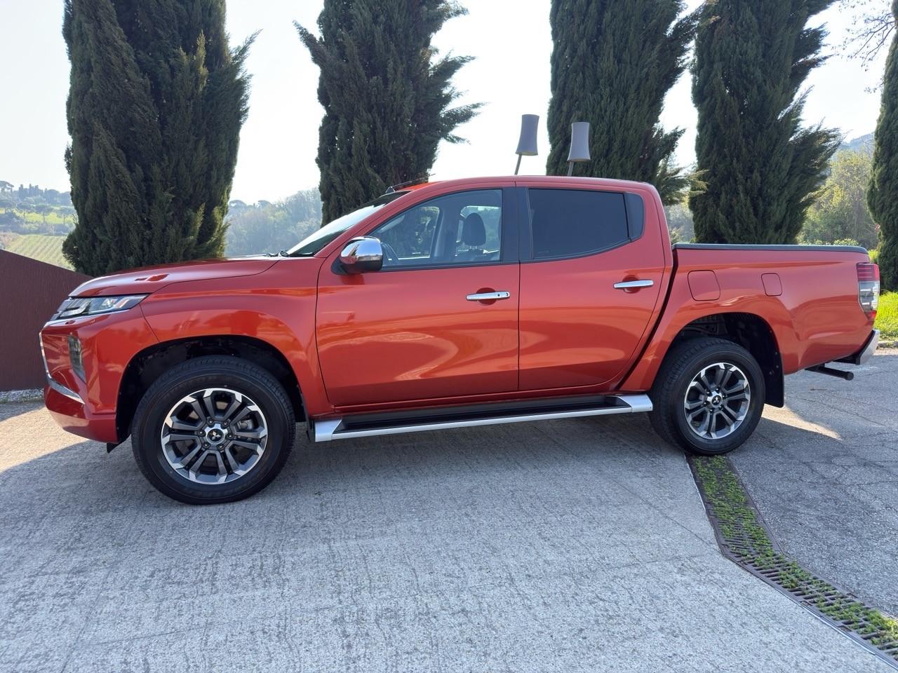 Mitsubishi L200 2.3D Double Cab 4x4 Sup.Select P1. Intouch Diamond aut.