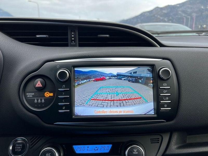 Toyota Yaris Yaris 1.5 5 porte Lounge