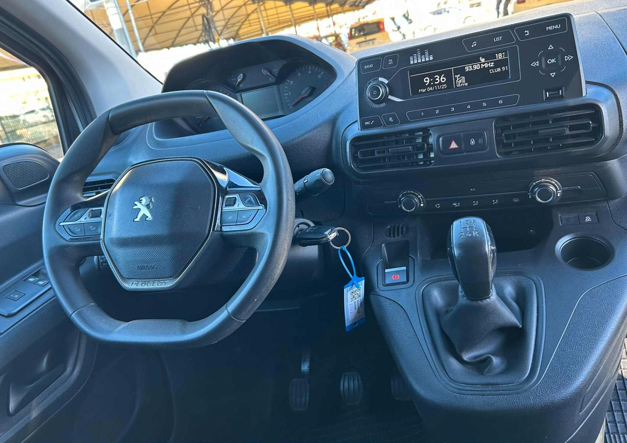 Peugeot Partner 3 p. 1.5 hdi 102cv uniproprietario