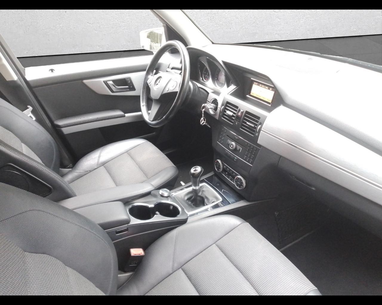Mercedes-Benz Classe GLK (X204) - GLK 200 CDI 2WD BlueEFFICIENCY Sport