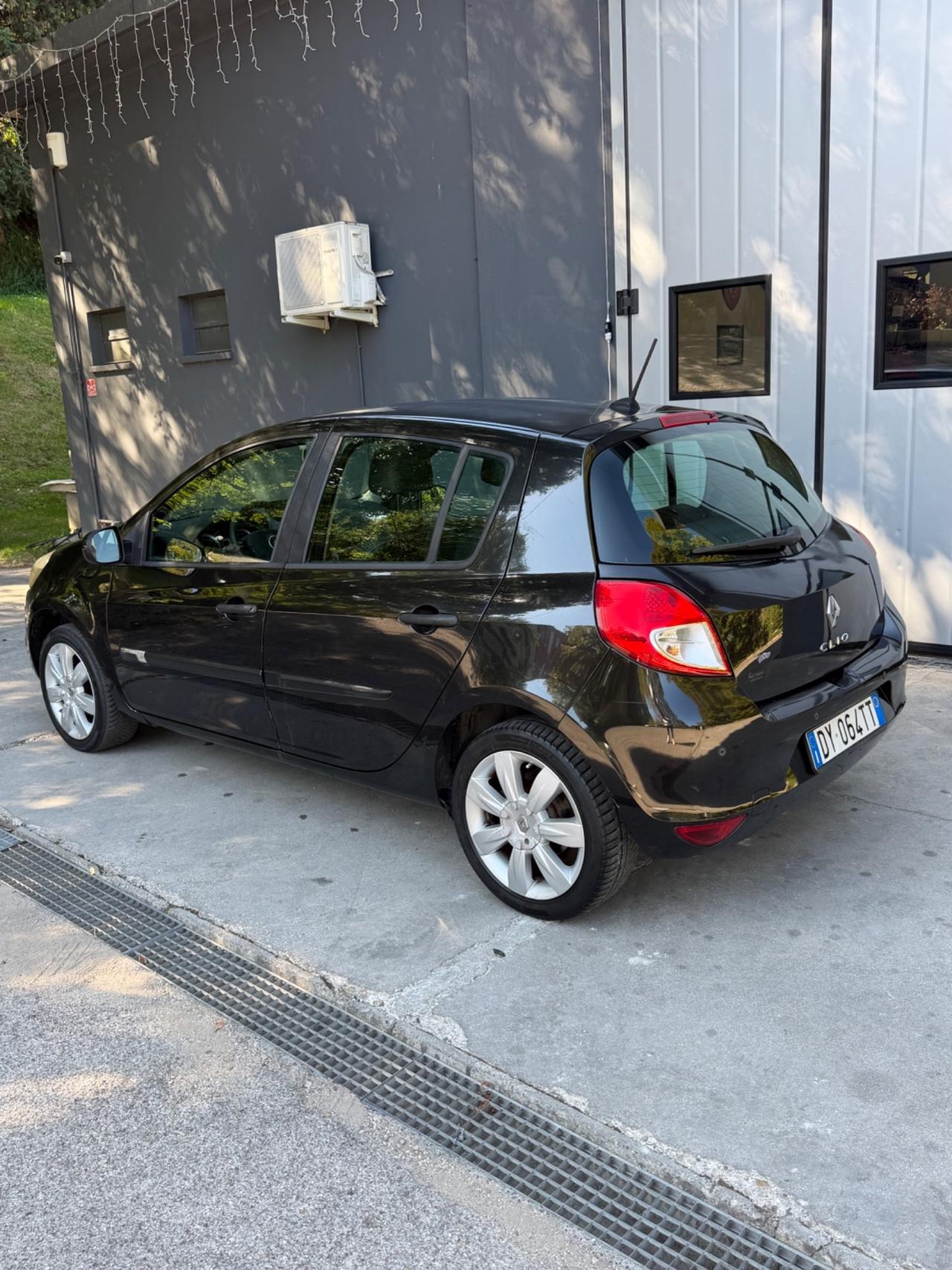 Renault Clio 1.2 16V TCE 100CV 5 porte Dynamique