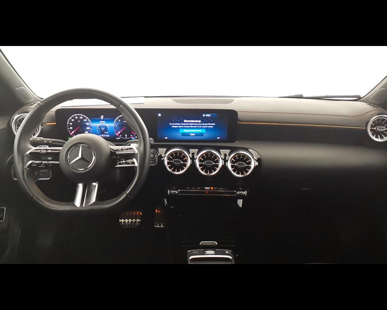 Mercedes-Benz CLA Sh.Brake - X118 2023 - CLA Shooting Brake 200 d AMG Line Advanced Plus auto