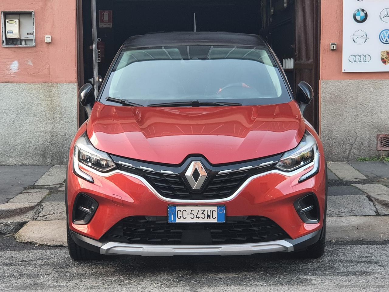 RENAULT Captur TCe 12V 100 CV GPL Intens