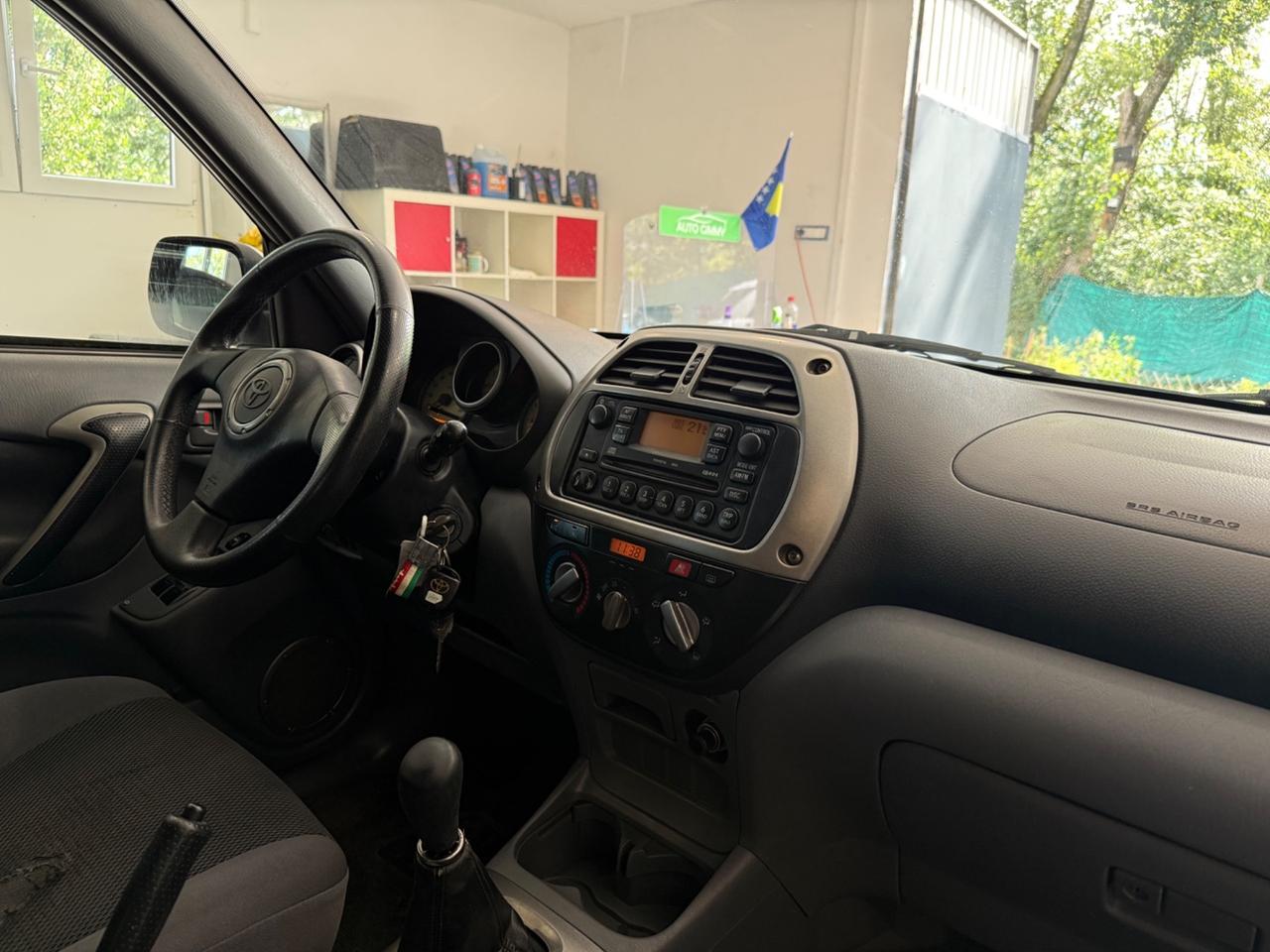 Toyota RAV 4 2.0 DIESEL