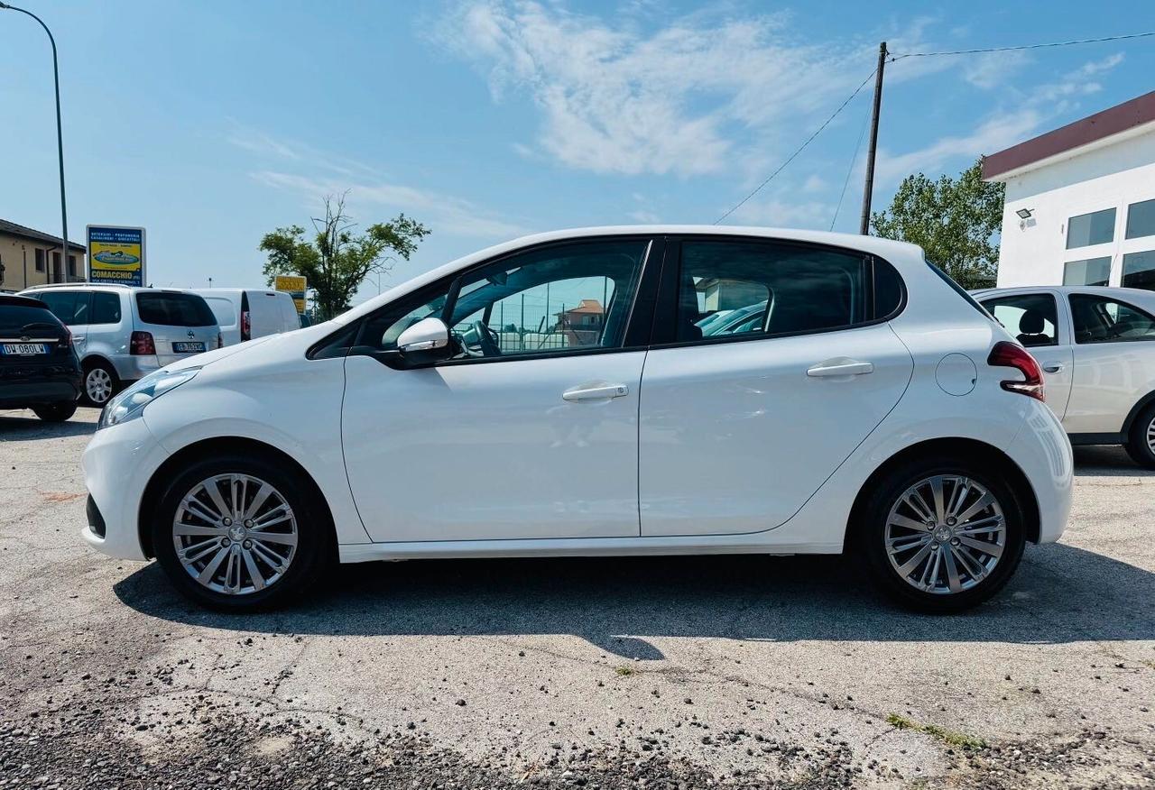 Peugeot 208 BlueHDi 75cv 5 porte Allure