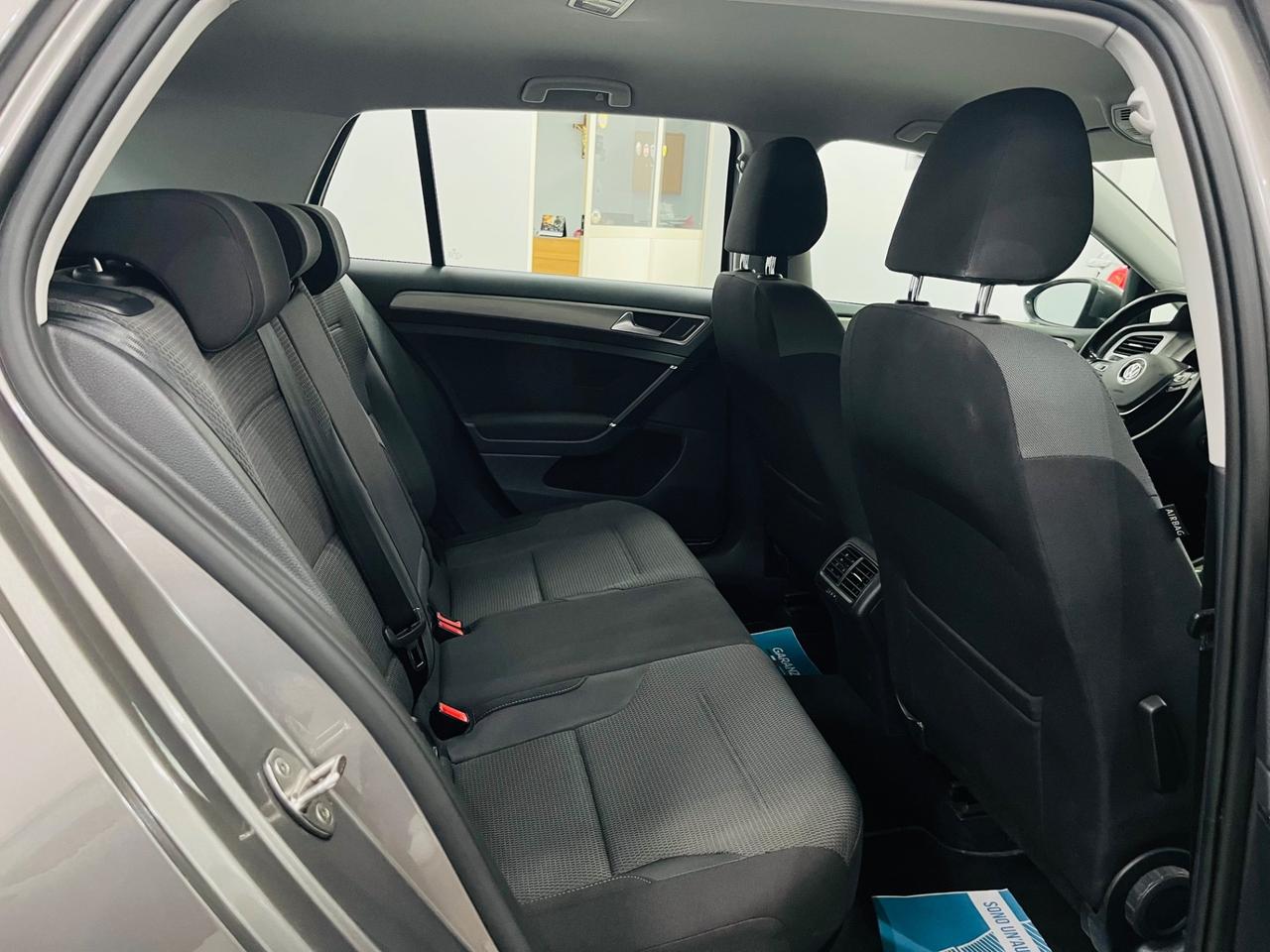 Volkswagen Golf 7 1.6 TDI 110 CV anno 2017 italiana