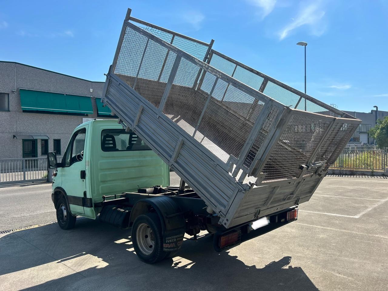 Iveco Daily 2.8 35C11 RIBALTABILE Trilaterale