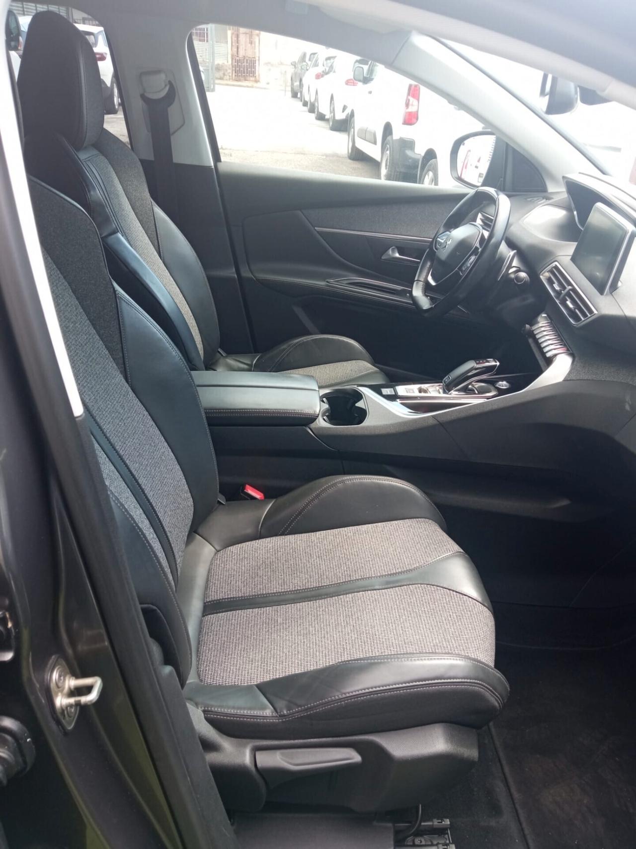 Peugeot 5008 BlueHDi 130 Allure AUTOMATICO 7 POSTI