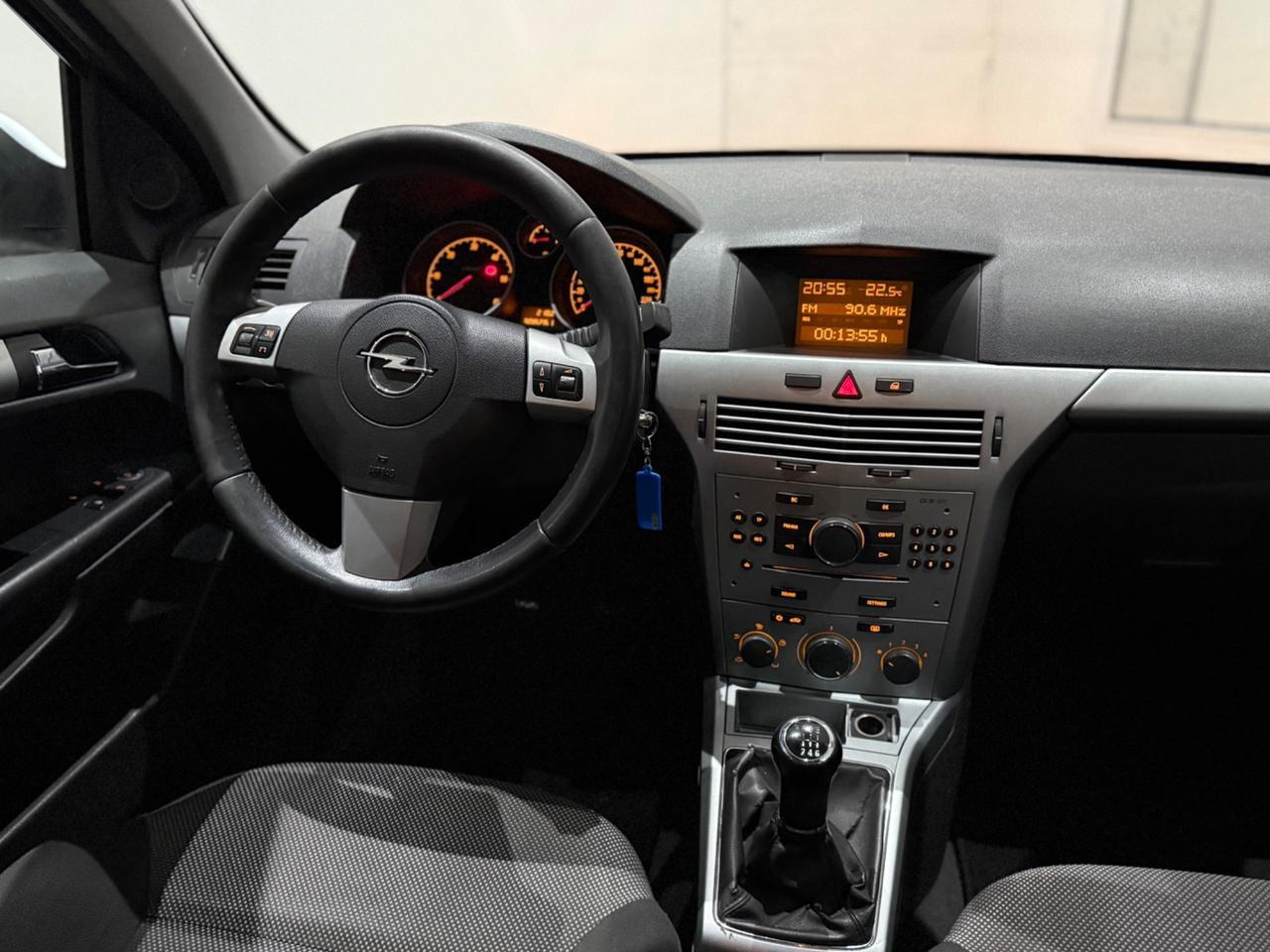 Opel Astra 1.7 CDTI 110CV/Kw81 Per Neopatentati