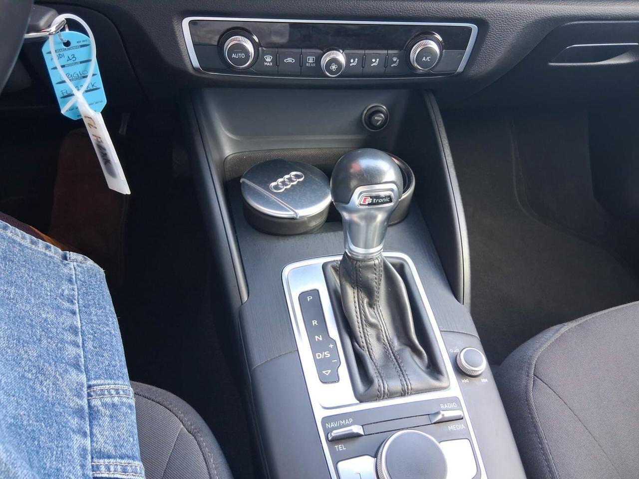 Audi A3 SPB 1.6 TDI 116 CV S tronic Business