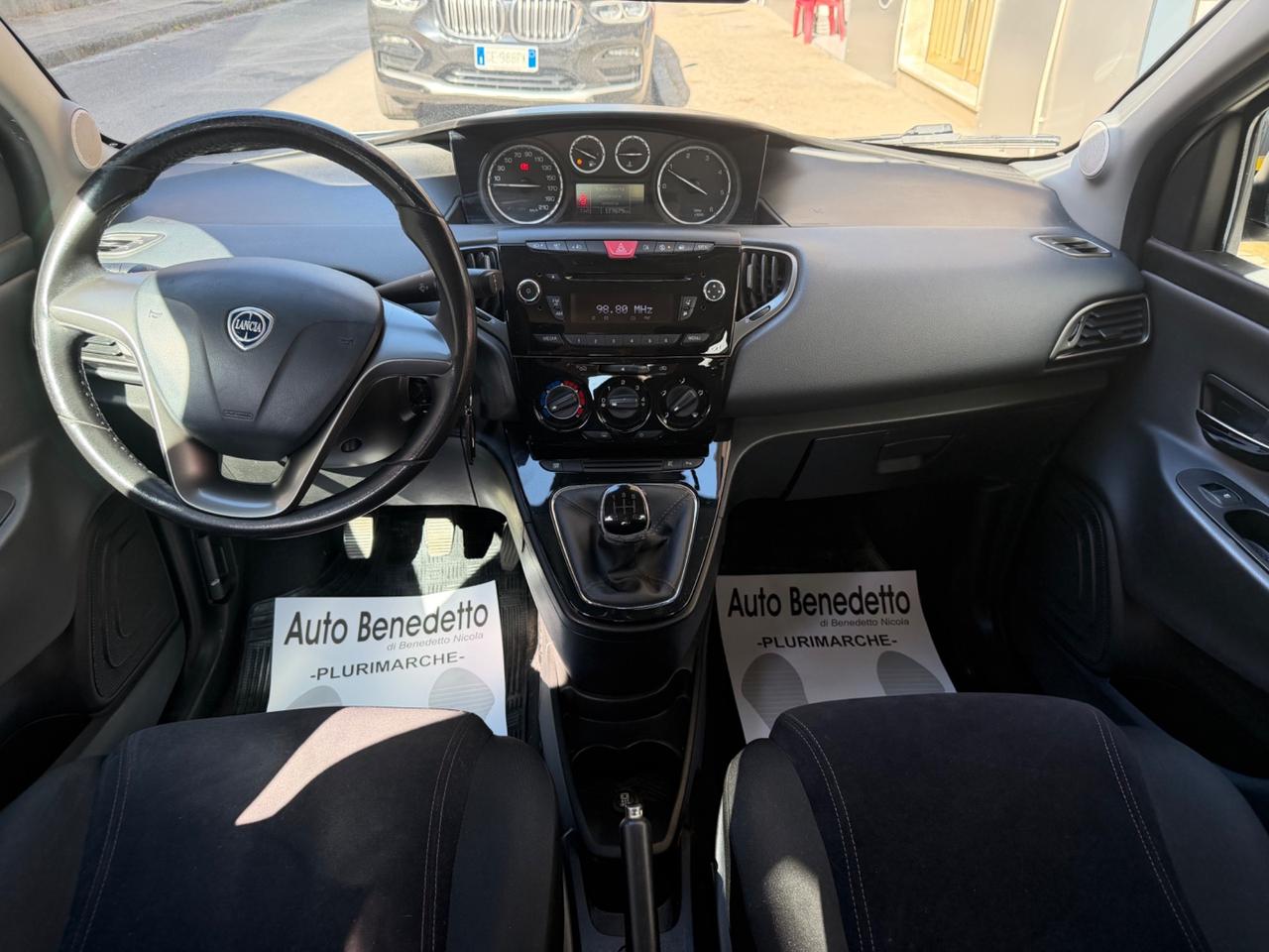Lancia Ypsilon 1.3 MJT 16V 95 CV S&S Gold 2011